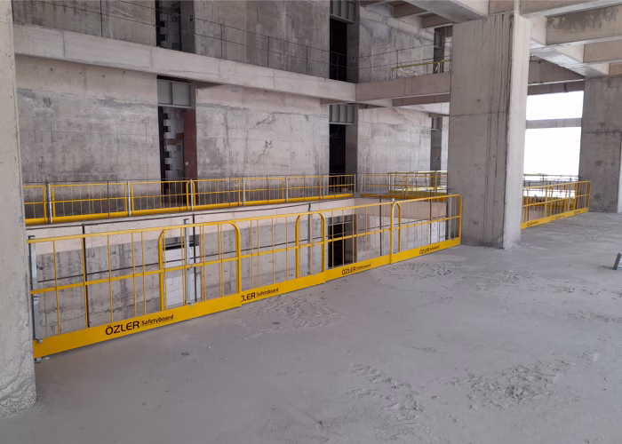 SAFETYBOARD | BALUSTRADĂ DE PROTECȚIE PERIMETRALĂ